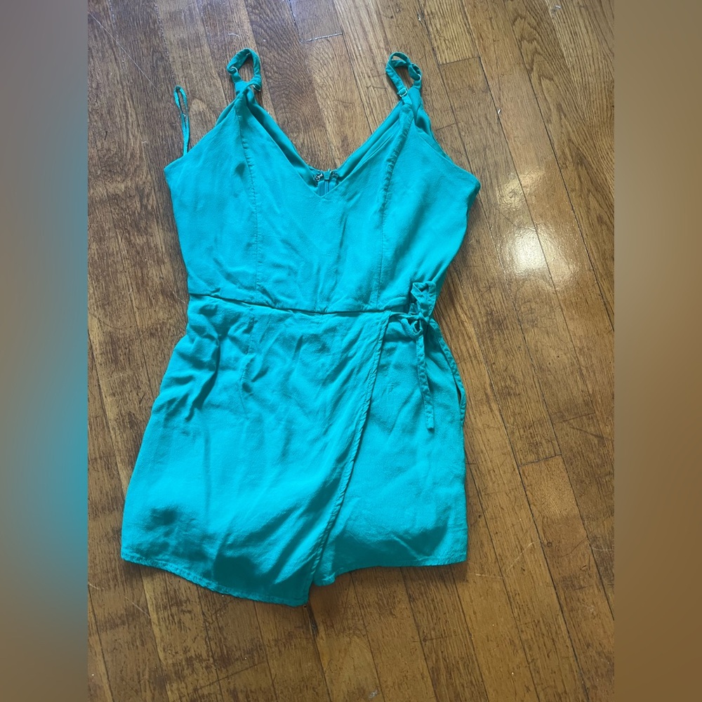 Revolve Superdown small Green Romper - image 1